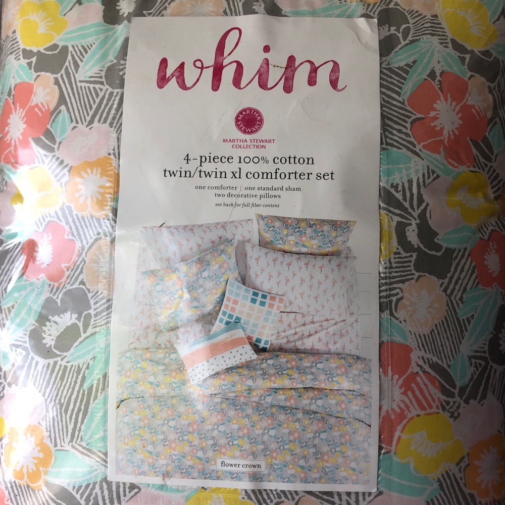 New Martha Stewart college twin comforter